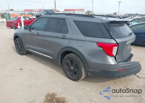 2021 Ford Explorer Xlt z USA, uszkodzony, nr VIN 1FMSK7DH9MGB42870